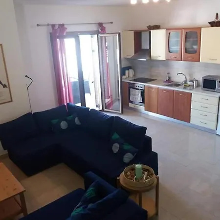 Villa From 150M Of Vlixa Beach *